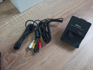 Cámara Nikon D5200 + Accesorios