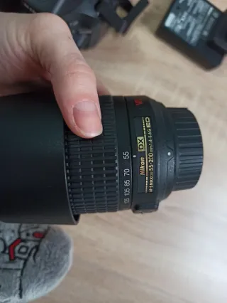 Cámara Nikon D5200 + Accesorios