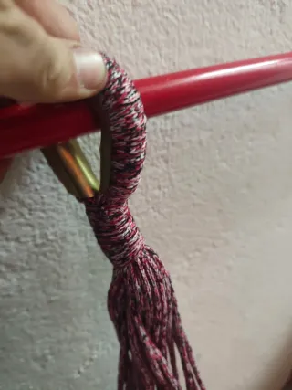 Hamaca de jardín tela roja y negra