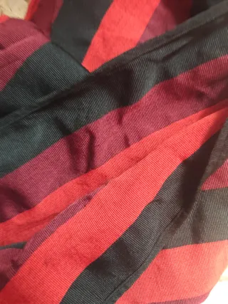 Hamaca de jardín tela roja y negra