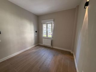 Piso en venta en Rochelambert en Sevilla