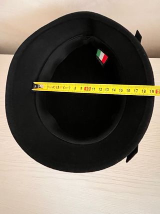 Cappello lana nero Made in Italy