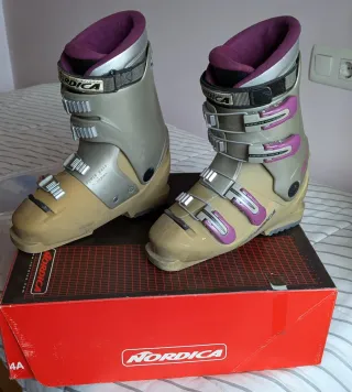Botas de esquí Nordica 25.5