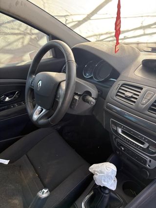 Despiece Renault Megane 3 2014 1.2 5HF