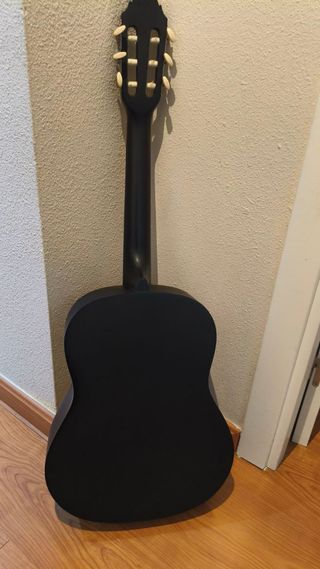 Guitarra Clásica Navarrez 3/4 Negra(tamaño niño)
