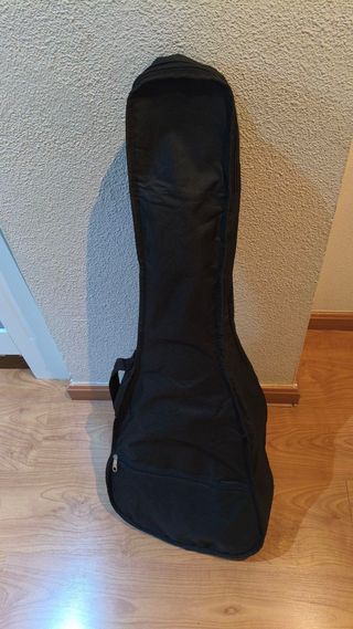 Guitarra Clásica Navarrez 3/4 Negra(tamaño niño)