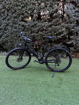 Bicicleta Cicloturismo Cube Travel EXC 2018 rod 29
