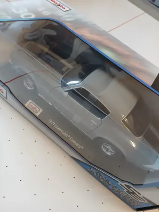 Maisto 1971 Chevrolet Camaro 1:18