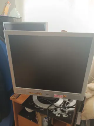 Monitor HP Plata