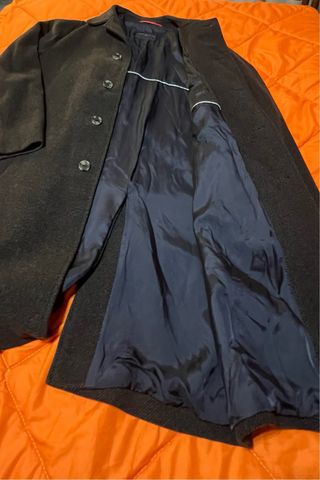 Abrigo de lana negro