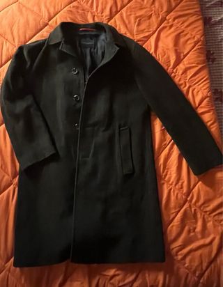 Abrigo de lana negro