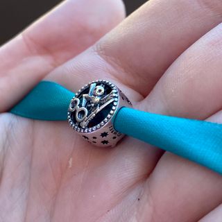 CHARM HARRY POTTER REDONDO HOGWARTS