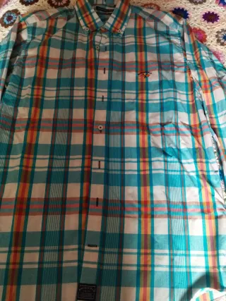 Camisa de cuadros blanca, celeste y naranja