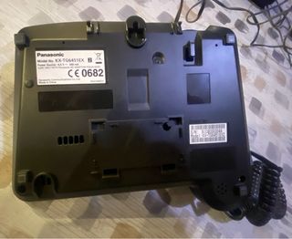 Teléfono Panasonic Fijo + 4 Inalámbricos