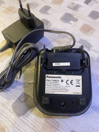Teléfono Panasonic Fijo + 4 Inalámbricos