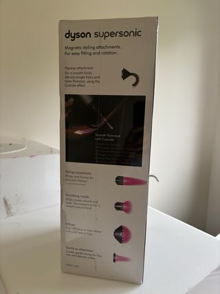 Secador Dyson Supersonic Azul y Dorado