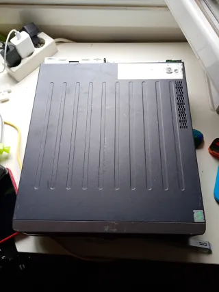 PC Fujitsu Esprimo E5731