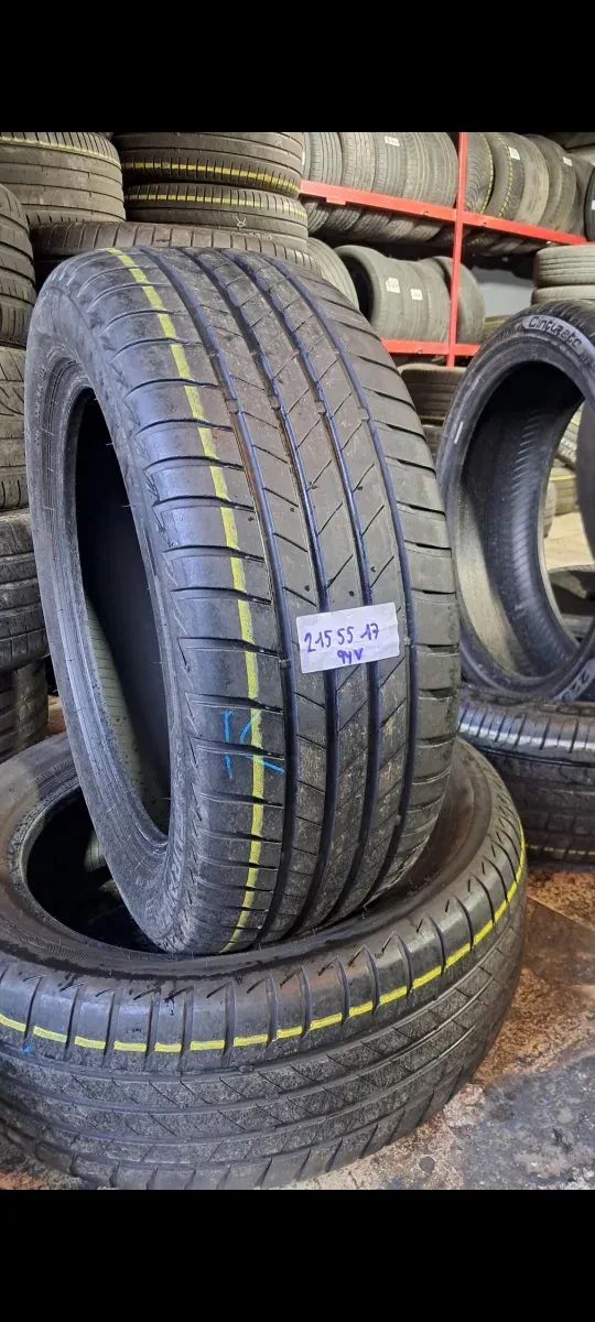 245/55/17 99V
