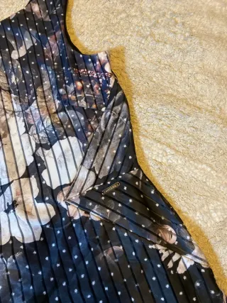 Vestido Desigual floral con lunares