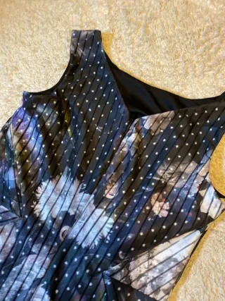 Vestido Desigual floral con lunares