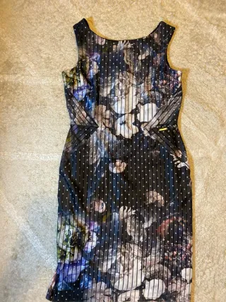 Vestido Desigual floral con lunares