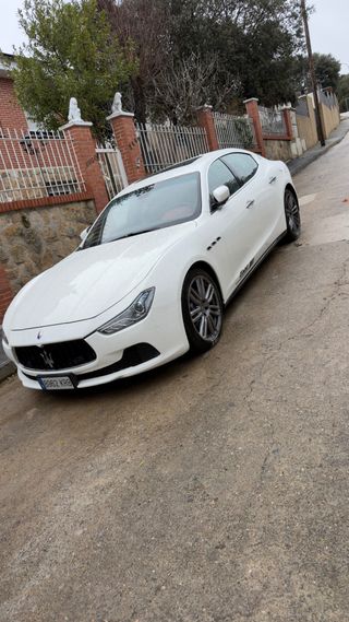 Maserati Ghibli 2015
