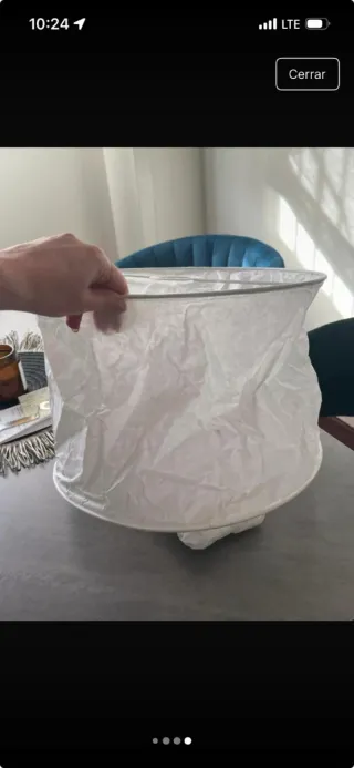 Lámparas de papel blancas