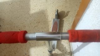 Patinete de pie plateado