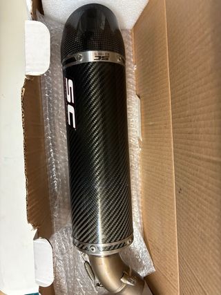 Escape Ducati Monster + portamatrículas