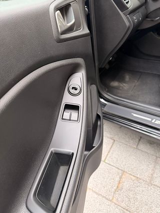 HYUNDAI i20 100CV · BAJO CONSUMO