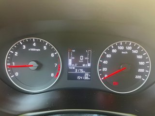 HYUNDAI i20 100CV · CARPLAY · BAJO CONSUMO