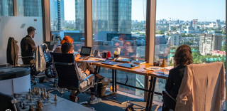 Empresa con perdida o deudas