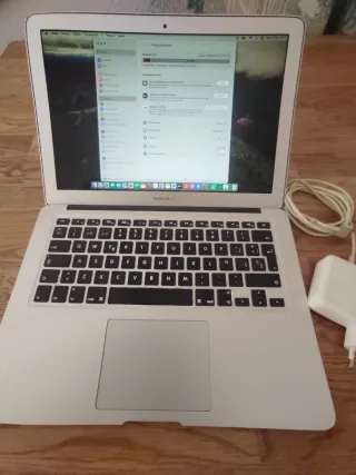 MacBook Air 13,3 Intel Core i7 8GB RAM