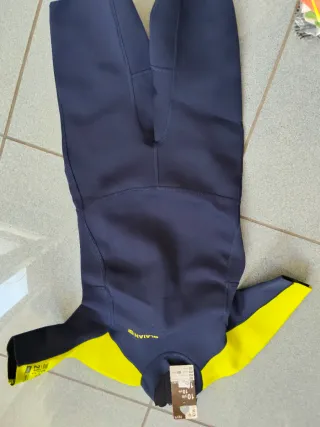 Traje de baño infantil OLAIAN sin estrenar