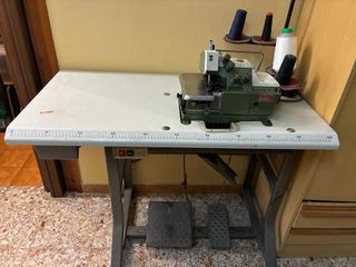 Máquina de coser Yamato DCZ-521-D1