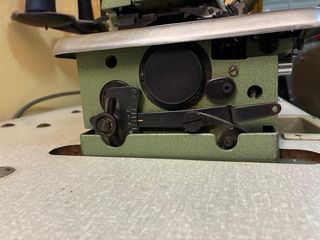 Máquina de coser Yamato DCZ-521-D1