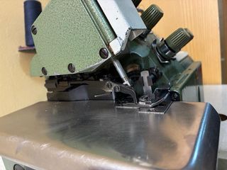 Máquina de coser Yamato DCZ-521-D1