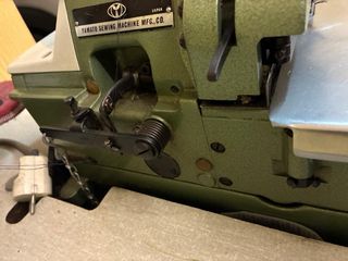 Máquina de coser Yamato DCZ-521-D1