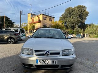 Volkswagen Bora 2000