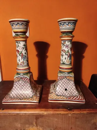 Pareja Candelabros Cerámica 25cm