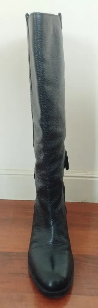 Botas altas Geox tacón negras