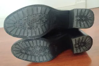 Botas altas Geox tacón negras