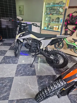 IMR 140cc XFOUR Motocross amarilla negra