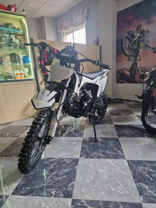IMR 140cc XFOUR Motocross amarilla negra