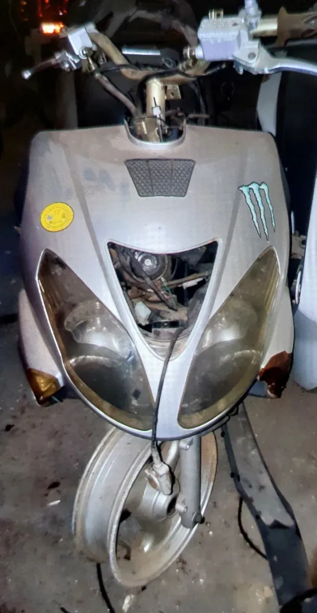 Lote motos desguace (+de 200) con BAJA DEFINITIVA