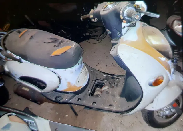 Lote motos desguace (+de 200) con BAJA DEFINITIVA