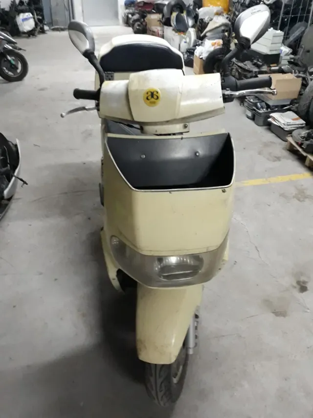 Lote motos desguace (+de 200) con BAJA DEFINITIVA