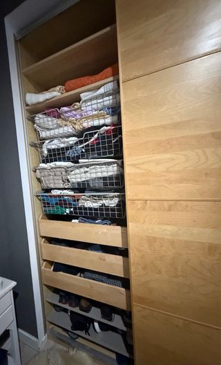 Armario corredero Ikea madera