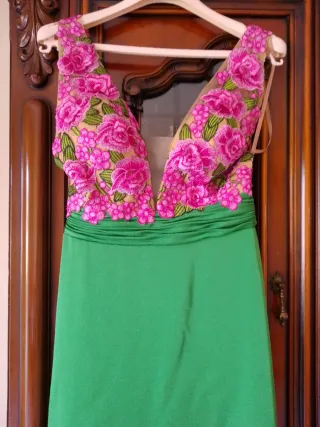 Vestito lungo verde e rosa