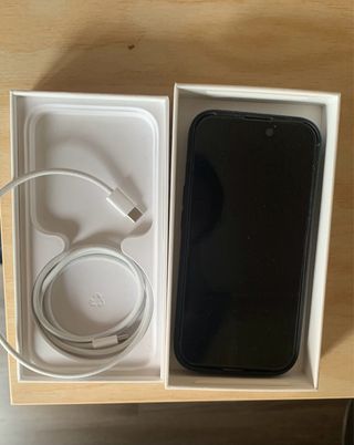 iPhone 15 128 GB